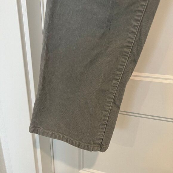 NWOT Lands' End Pants Women 14 Petite Gray Mid-Rise Straight Corduroy Pants - Picture 3 of 8